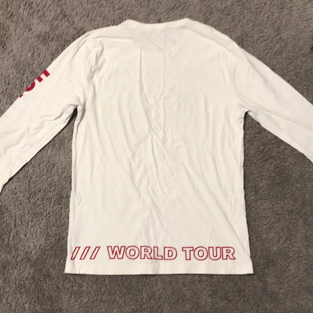 Hollister long sleeve t-shirt - Picture 3 of 3